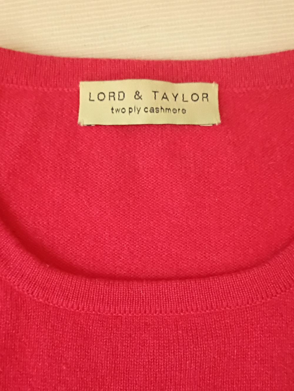 Lord And Taylor Cashmere Pink Short Sleeves Sweater - Picture 2 of 6